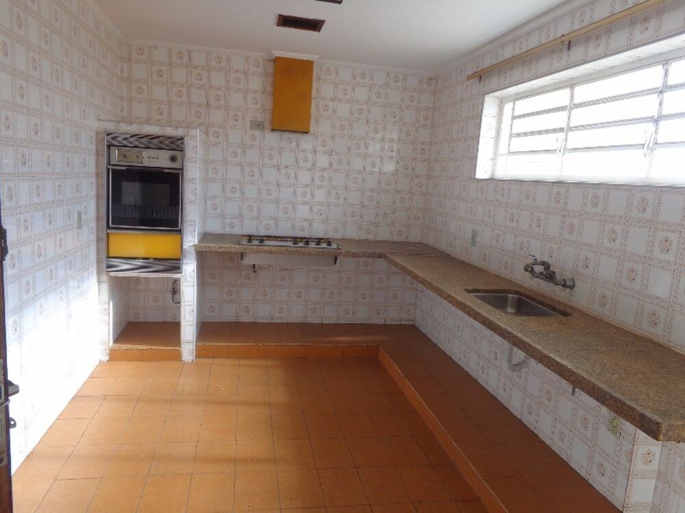 Casa, 4 quartos, 261 m² - Foto 1