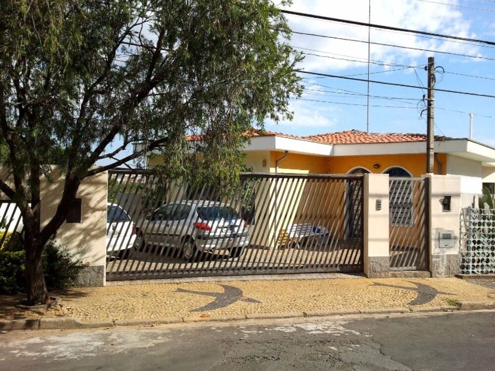 Casa, 3 quartos, 191 m² - Foto 1