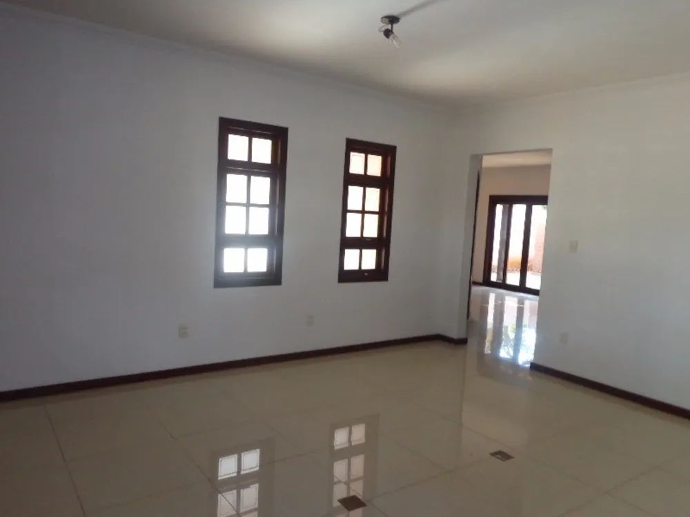Casa, 3 quartos, 275 m² - Foto 3