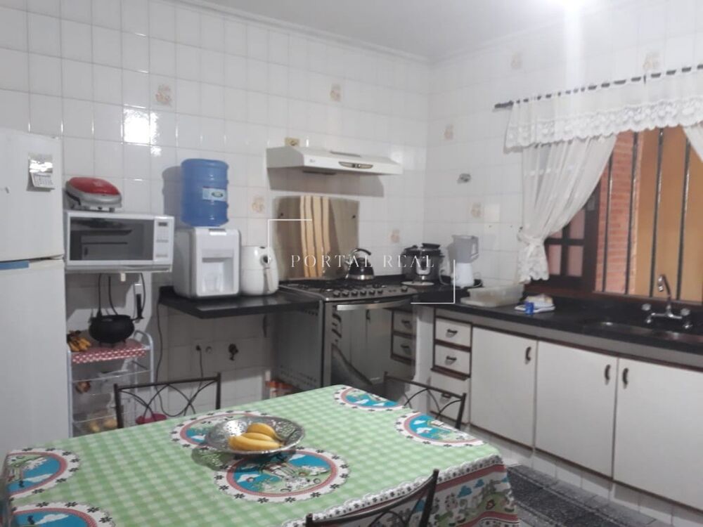 Casa, 4 quartos, 260 m² - Foto 2