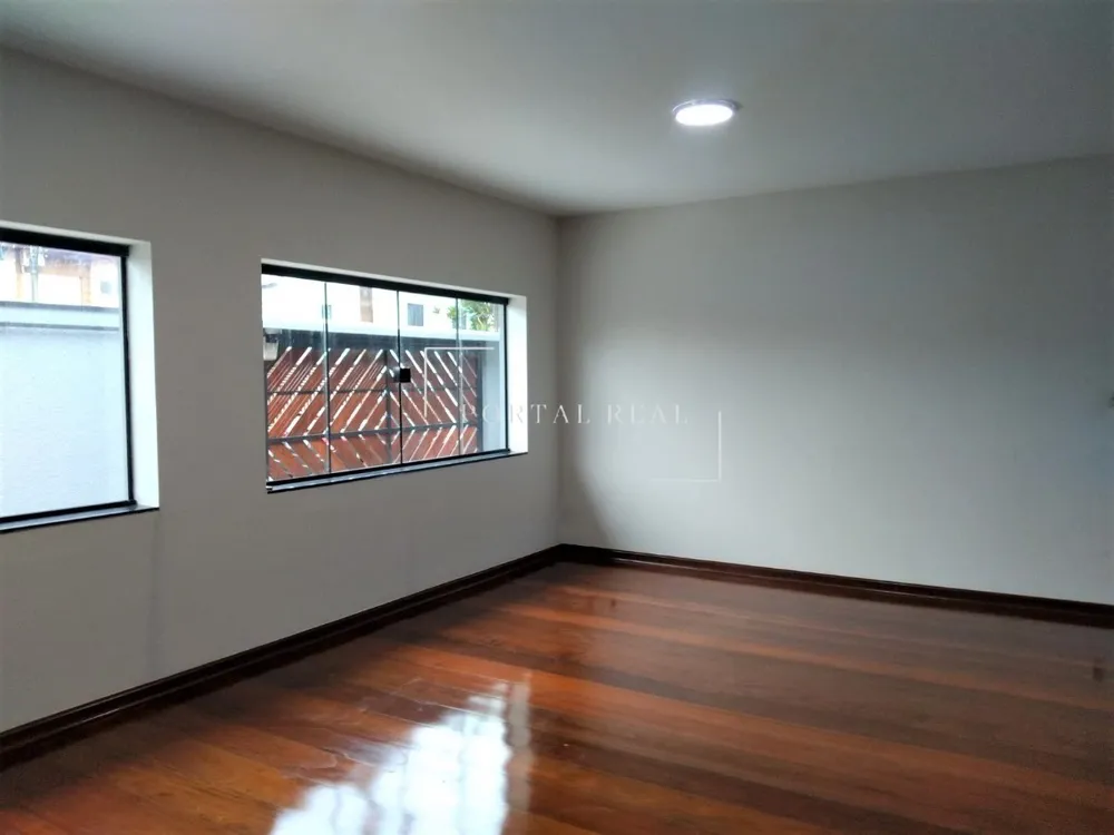 Casa, 4 quartos, 183 m² - Foto 3