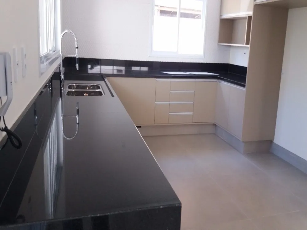 Casa, 4 quartos, 340 m² - Foto 10