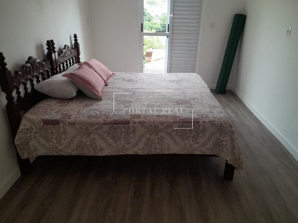 Casa, 3 quartos, 400 m² - Foto 1