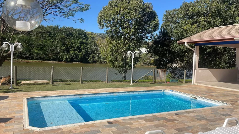 Casa à venda com 4 quartos, 400m² - Foto 4