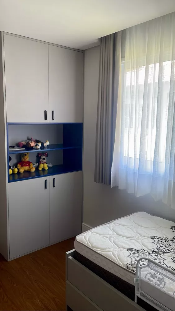 Casa à venda com 5 quartos, 500m² - Foto 2