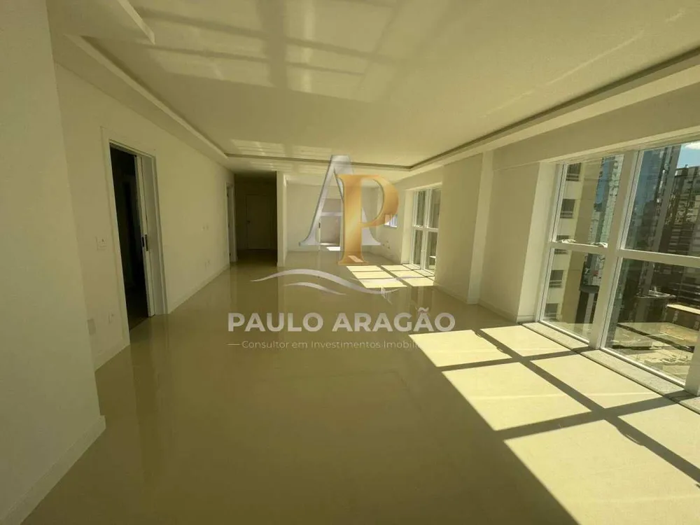 Apartamento, 4 quartos, 213 m² - Foto 5