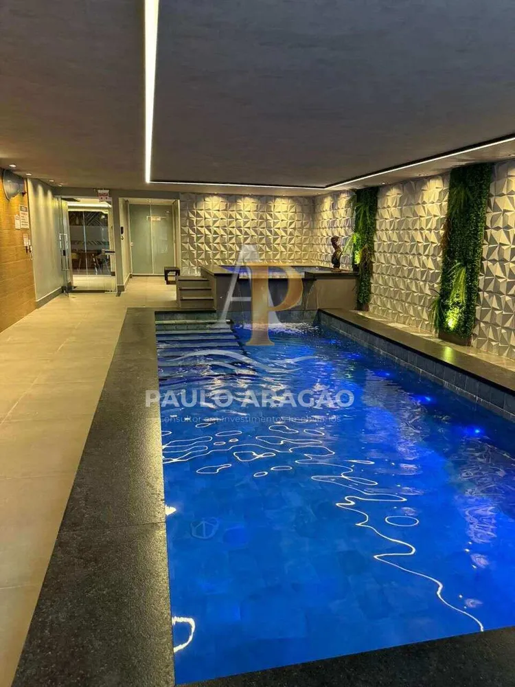 Cobertura, 4 quartos, 244 m² - Foto 11