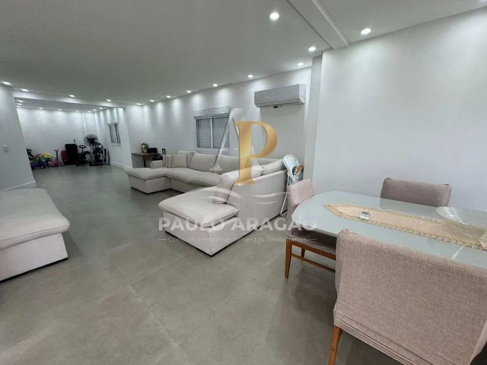 Cobertura, 4 quartos, 244 m² - Foto 1