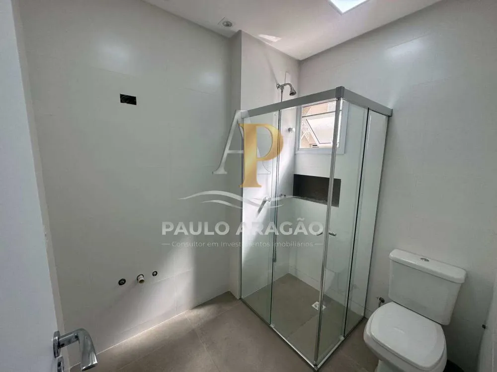 Cobertura, 4 quartos, 244 m² - Foto 2