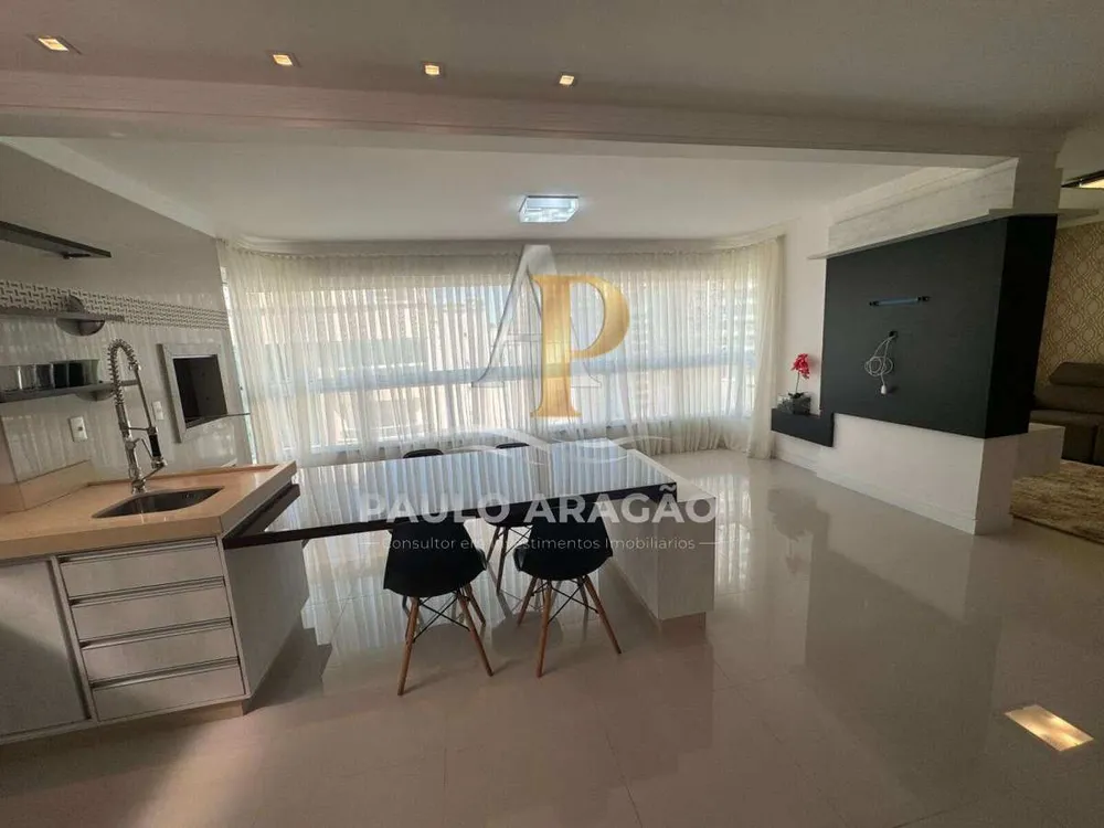 Apartamento, 3 quartos, 135 m² - Foto 2
