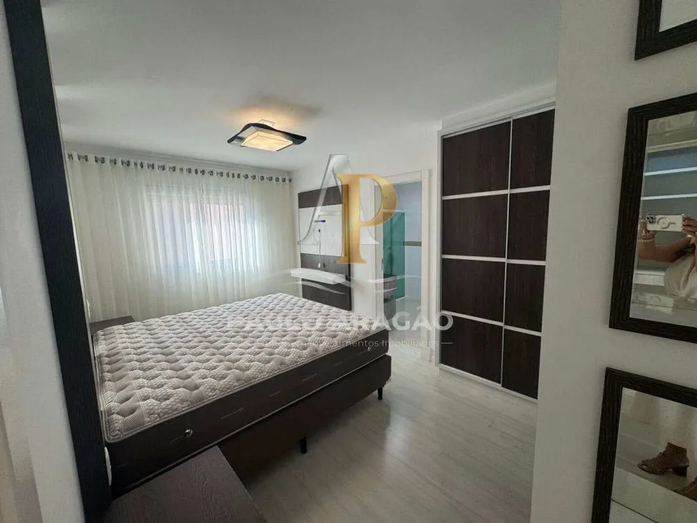 Apartamento, 3 quartos, 135 m² - Foto 4