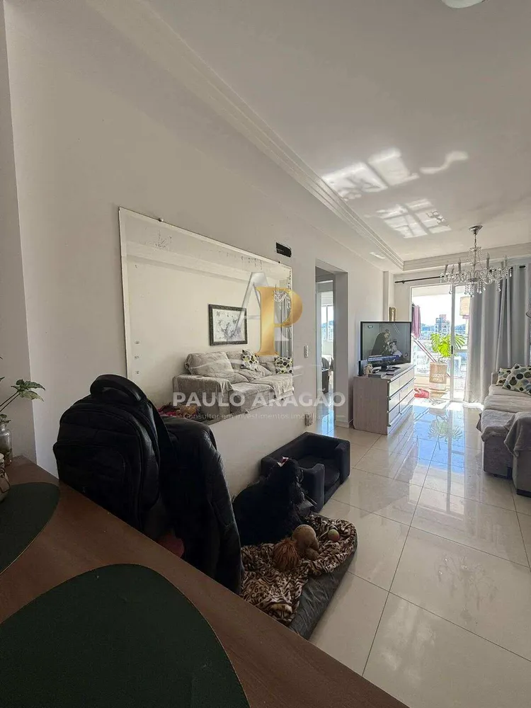 Apartamento, 2 quartos, 74 m² - Foto 2