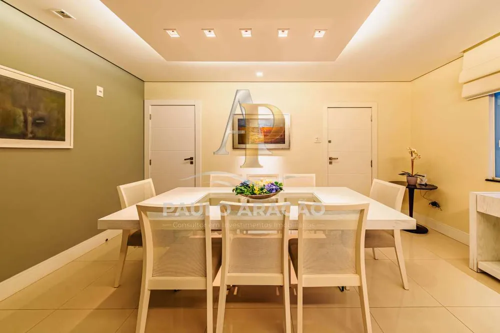 Apartamento, 3 quartos, 140 m² - Foto 1