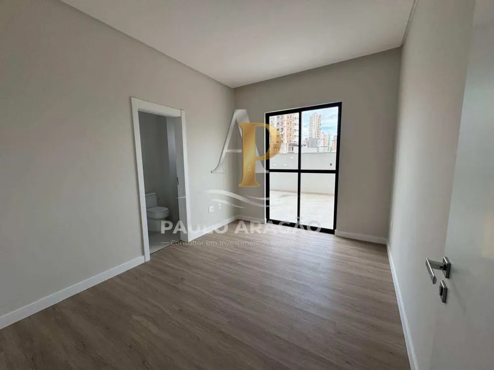 Apartamento, 3 quartos, 217 m² - Foto 9