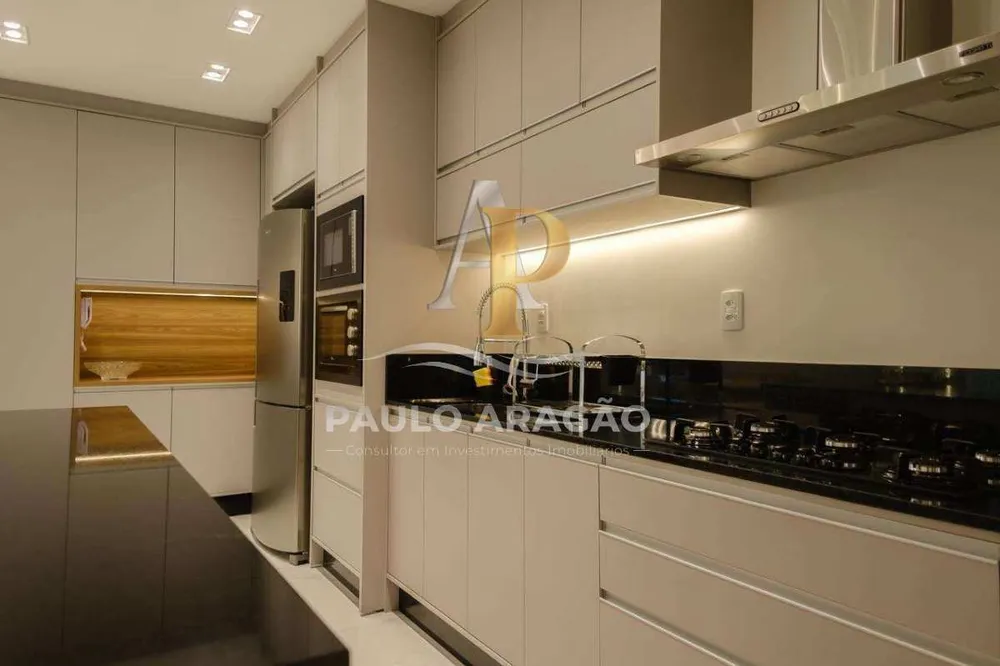 Apartamento, 3 quartos, 160 m² - Foto 1