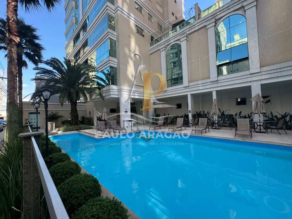 Apartamento, 3 quartos, 137 m² - Foto 1