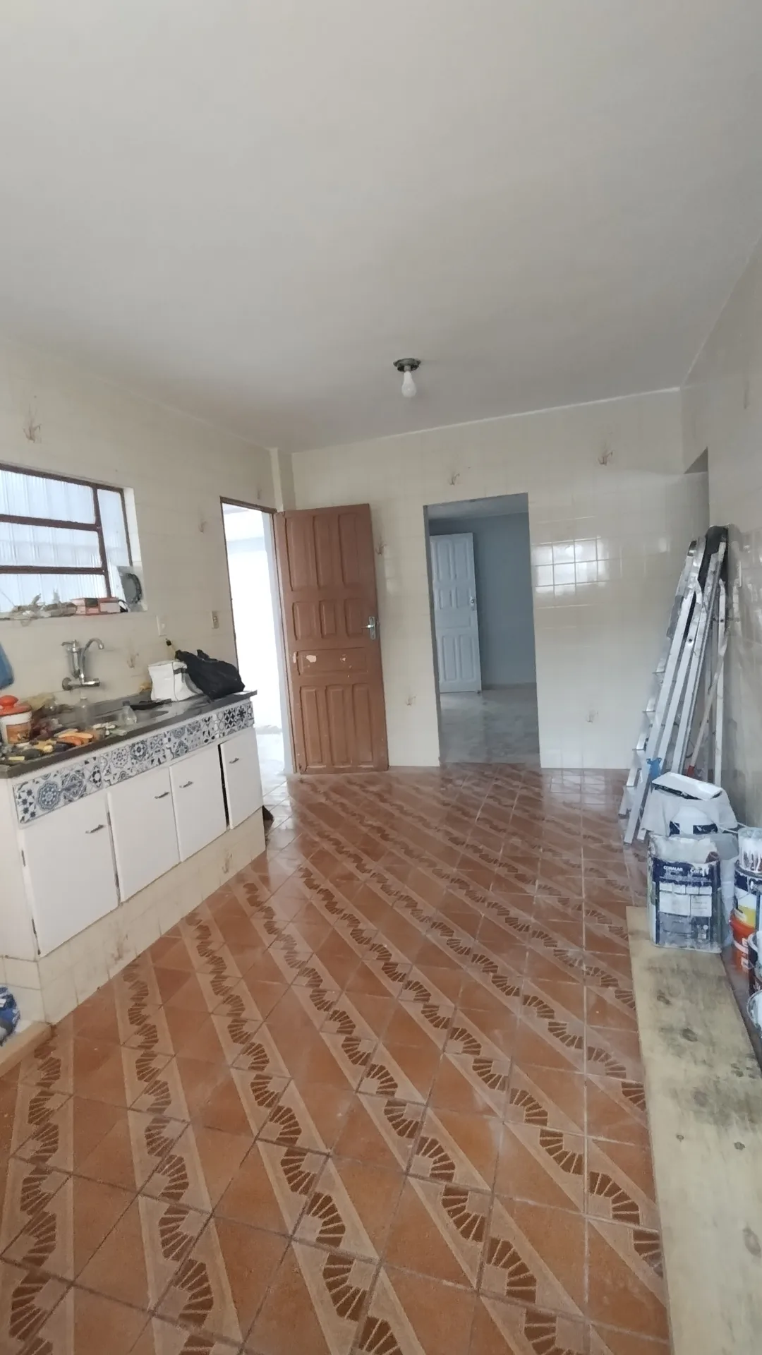 Casa à venda com 3 quartos, 110m² - Foto 3