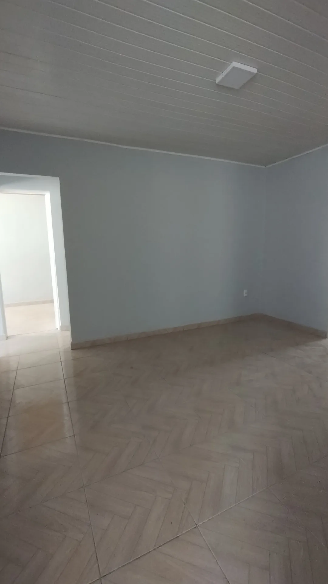 Casa à venda com 3 quartos, 110m² - Foto 4