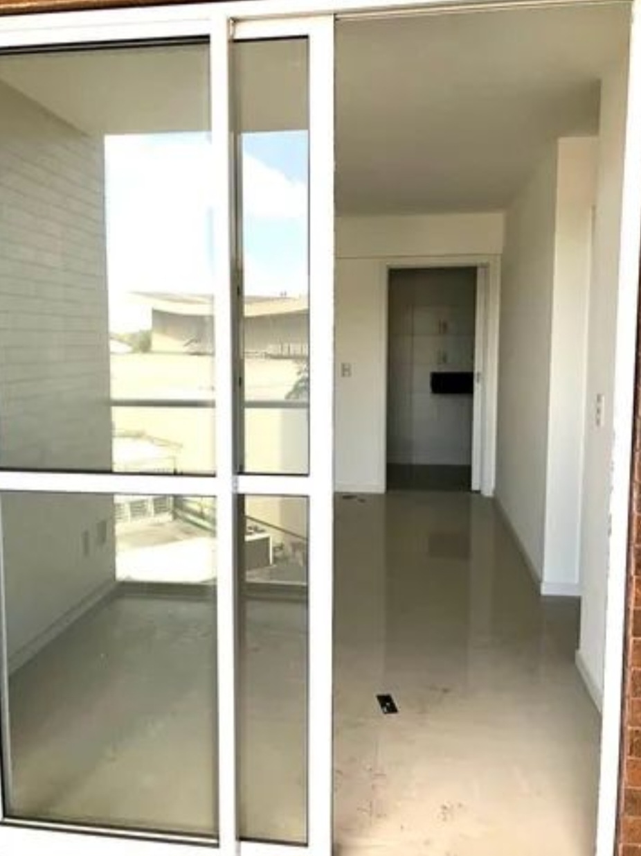 Apartamento à venda com 2 quartos, 57m² - Foto 15