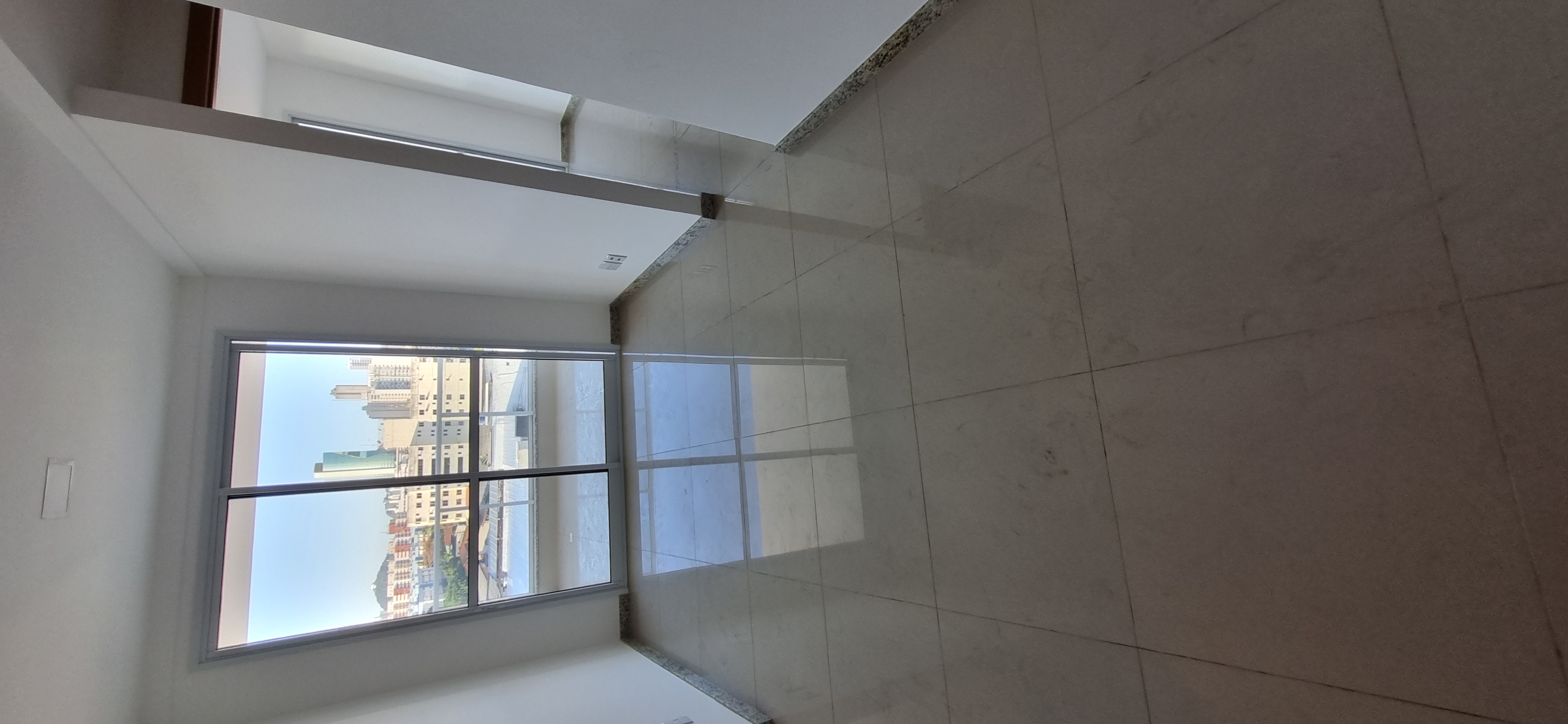 Apartamento à venda com 2 quartos, 68m² - Foto 25