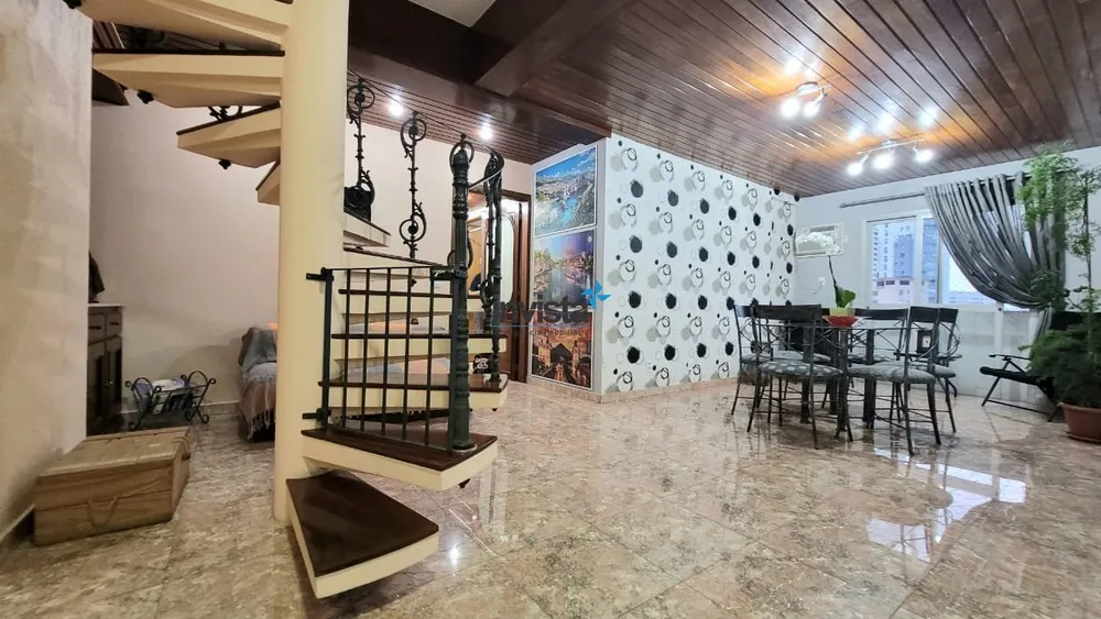 Cobertura, 3 quartos, 195 m² - Foto 3