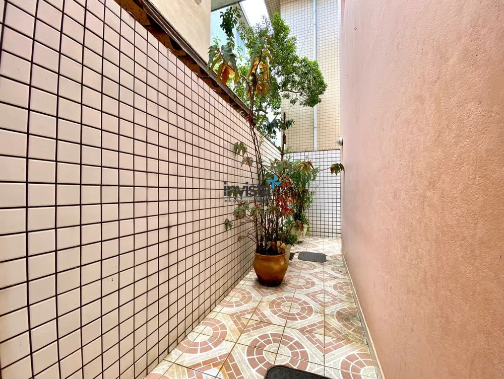 Casa, 3 quartos, 215 m² - Foto 3