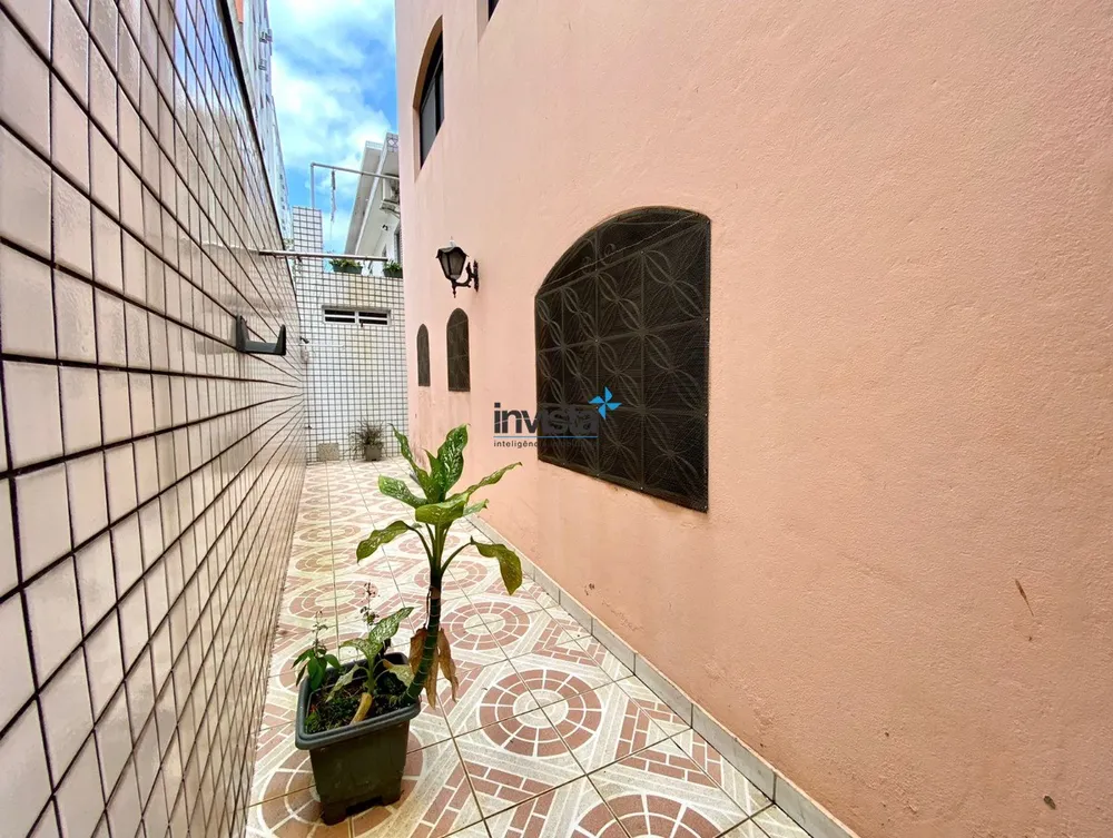 Casa, 3 quartos, 215 m² - Foto 4