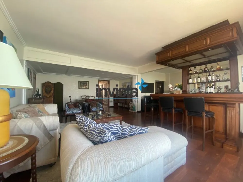 Apartamento, 3 quartos, 216 m² - Foto 4