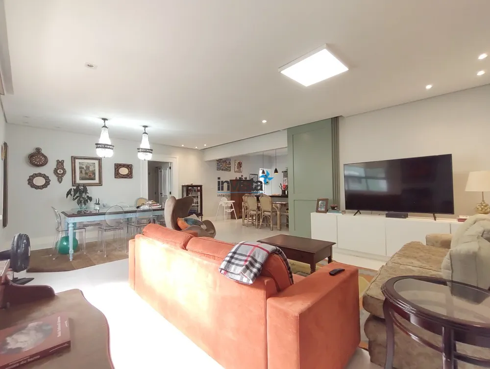 Apartamento, 3 quartos, 130 m² - Foto 2