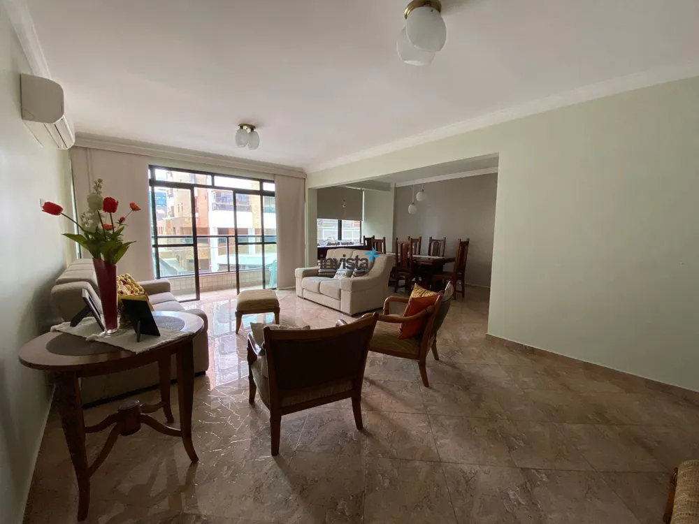 Apartamento, 4 quartos, 196 m² - Foto 2