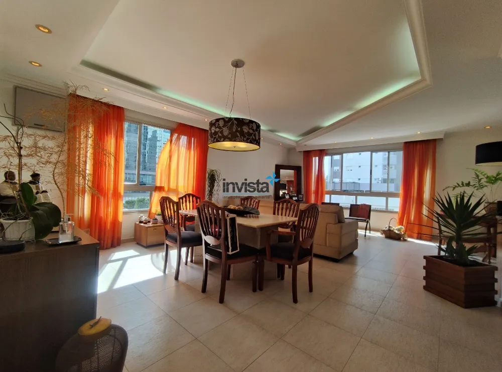 Apartamento, 3 quartos, 209 m² - Foto 2