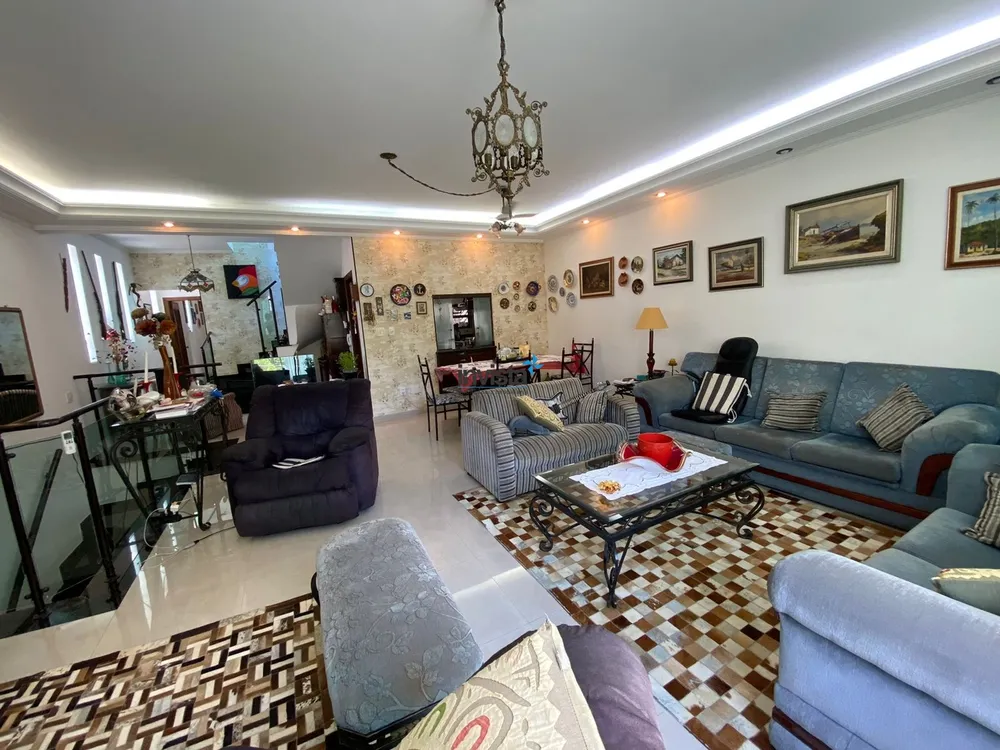 Casa, 3 quartos, 250 m² - Foto 3