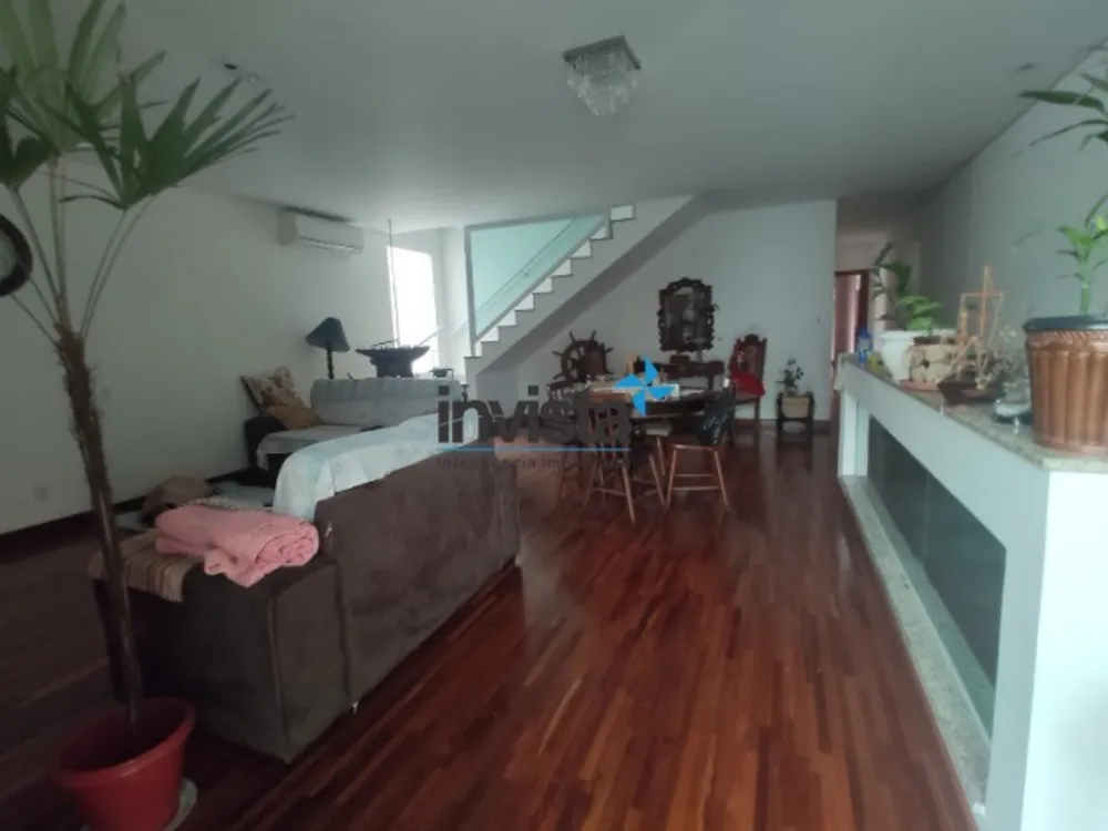 Casa, 4 quartos, 350 m² - Foto 2
