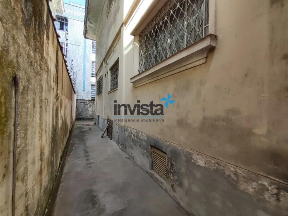 Casa, 5 quartos, 225 m² - Foto 4