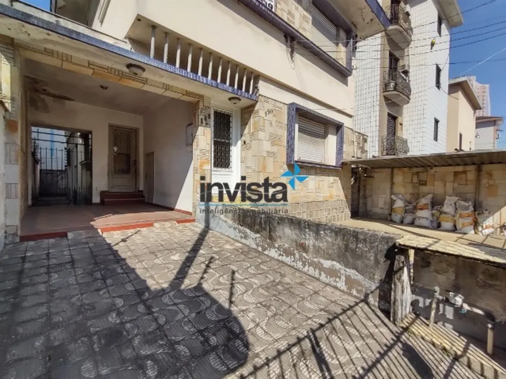Casa, 5 quartos, 225 m² - Foto 1
