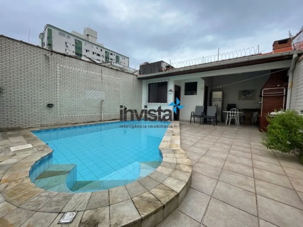 Casa, 3 quartos, 194 m² - Foto 1