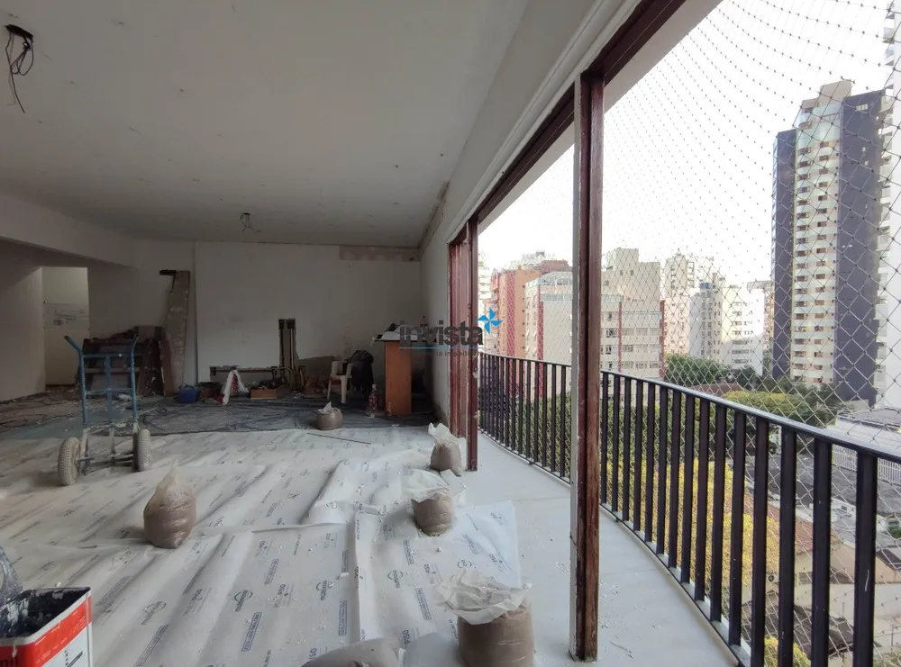 Apartamento, 3 quartos, 252 m² - Foto 1