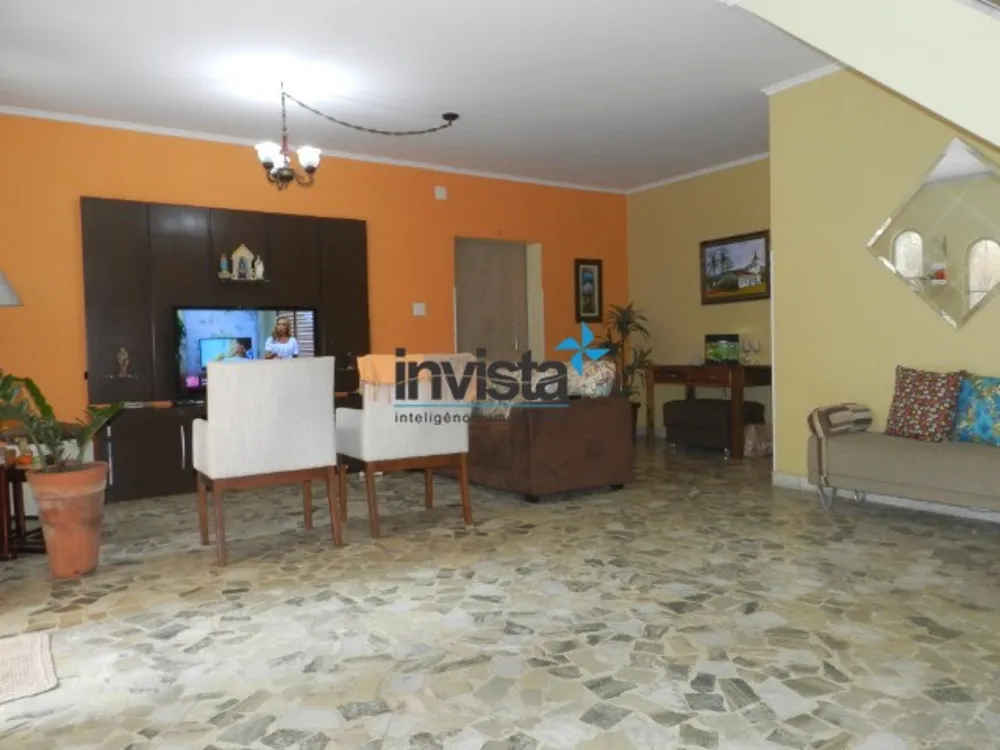 Sobrado, 4 quartos, 420 m² - Foto 1