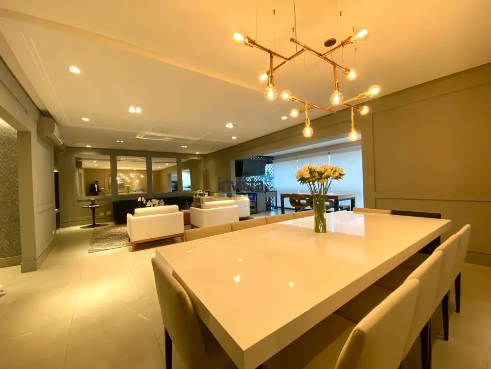 Apartamento, 3 quartos, 234 m² - Foto 1