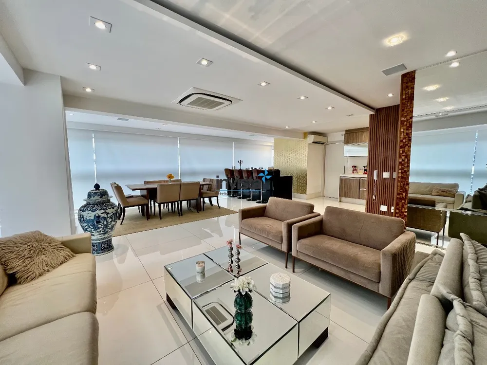 Apartamento, 4 quartos, 221 m² - Foto 1