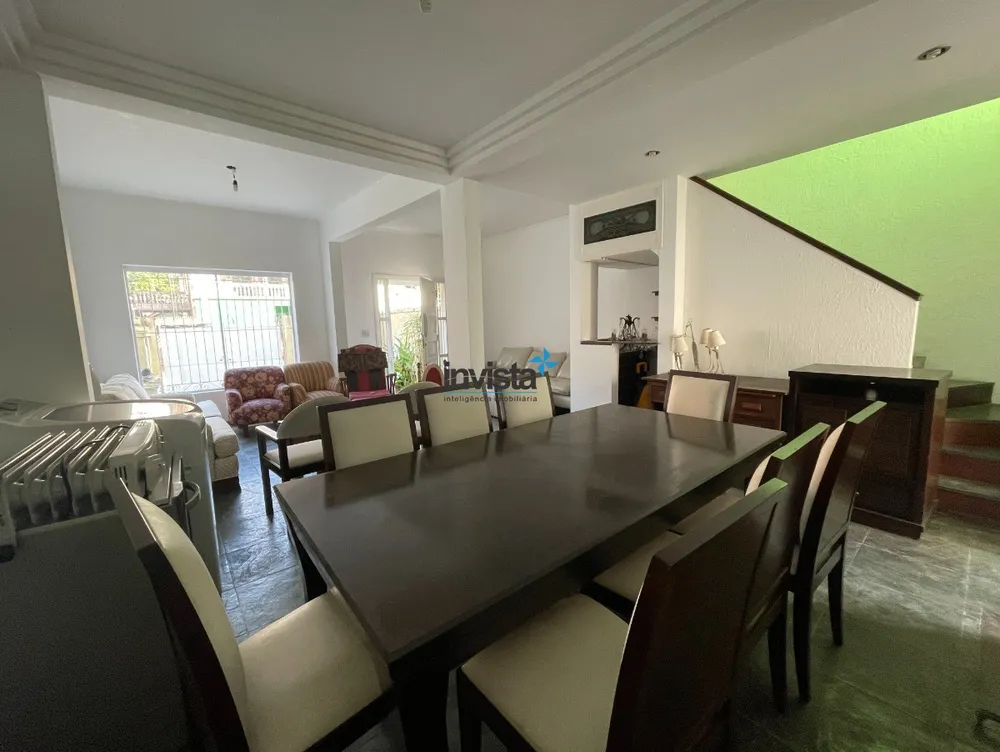 Casa, 3 quartos, 200 m² - Foto 1