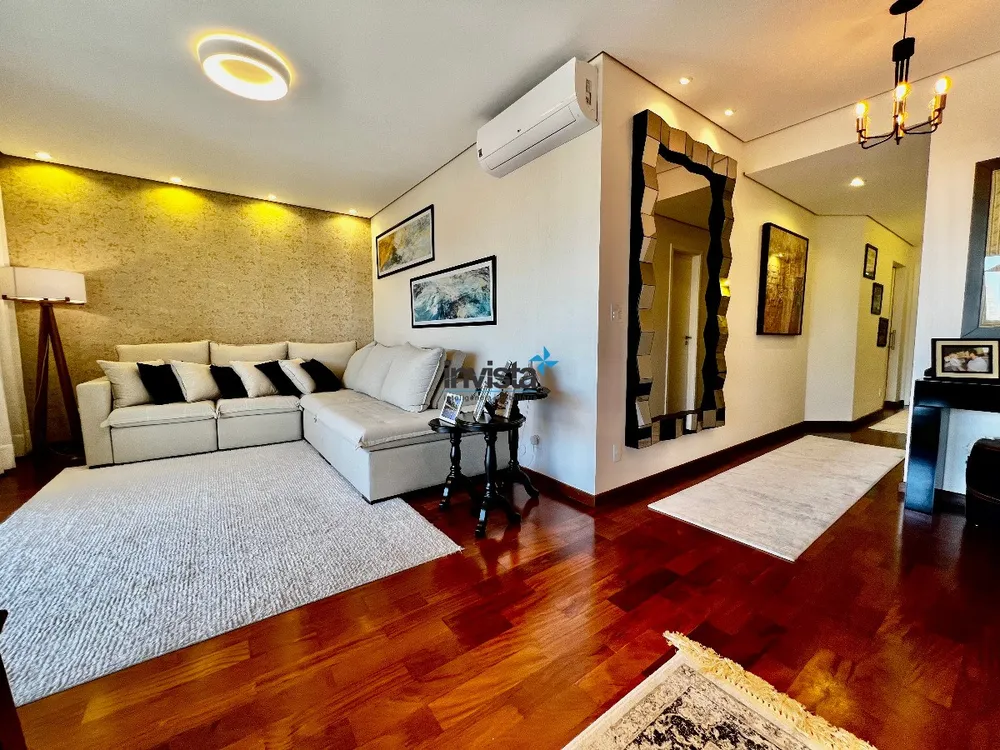 Apartamento, 3 quartos, 155 m² - Foto 1