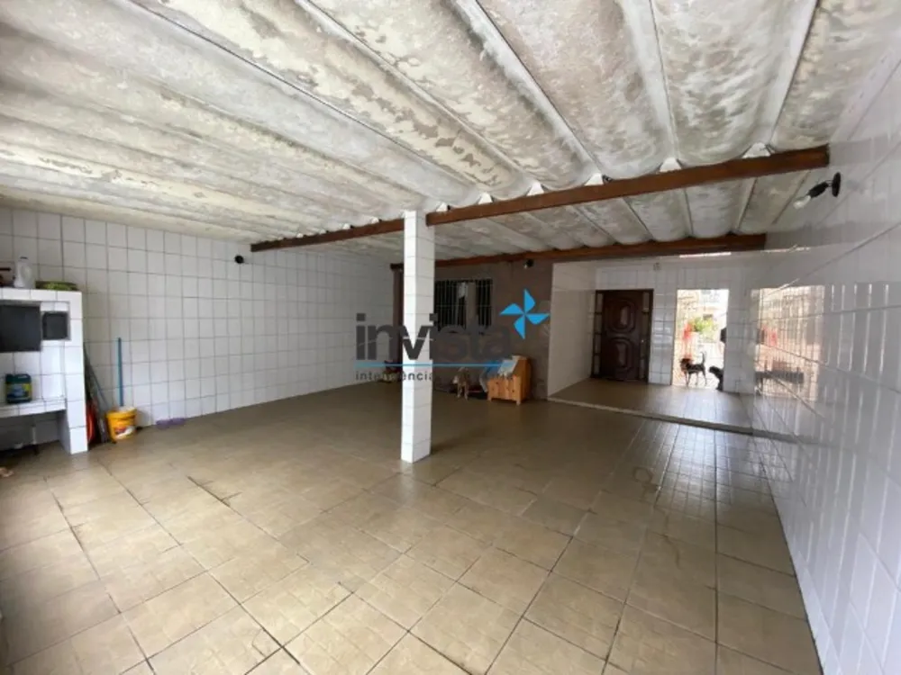 Casa, 4 quartos, 229 m² - Foto 2