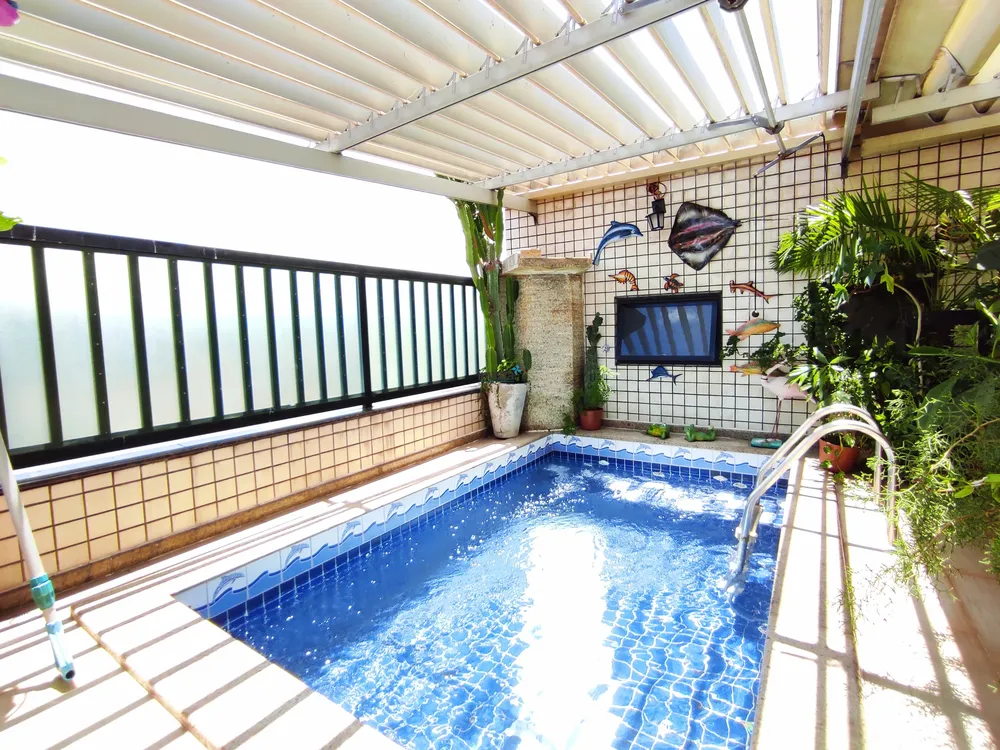 Cobertura, 3 quartos, 230 m² - Foto 1