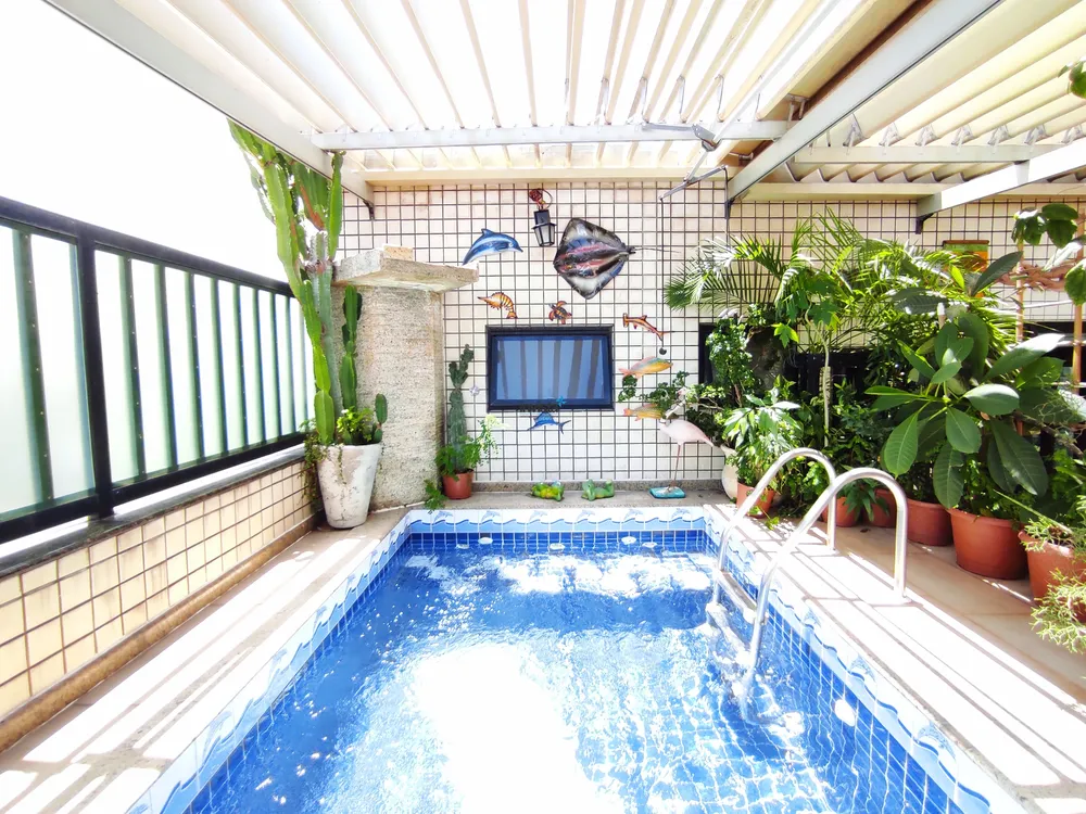Cobertura, 3 quartos, 230 m² - Foto 2