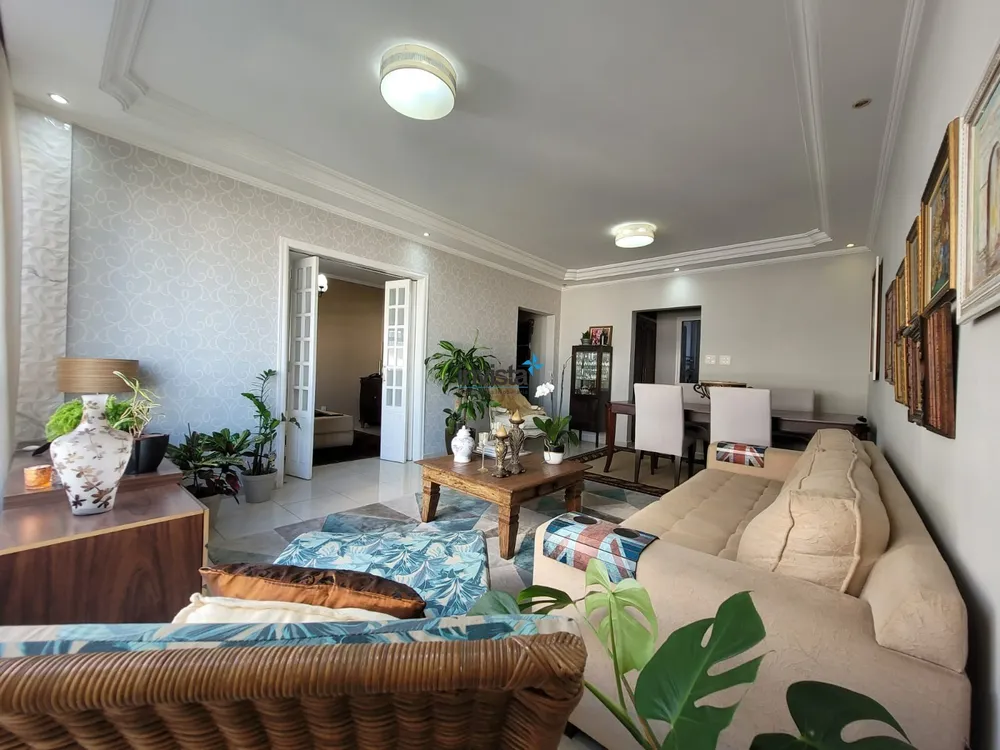 Apartamento, 3 quartos, 140 m² - Foto 2