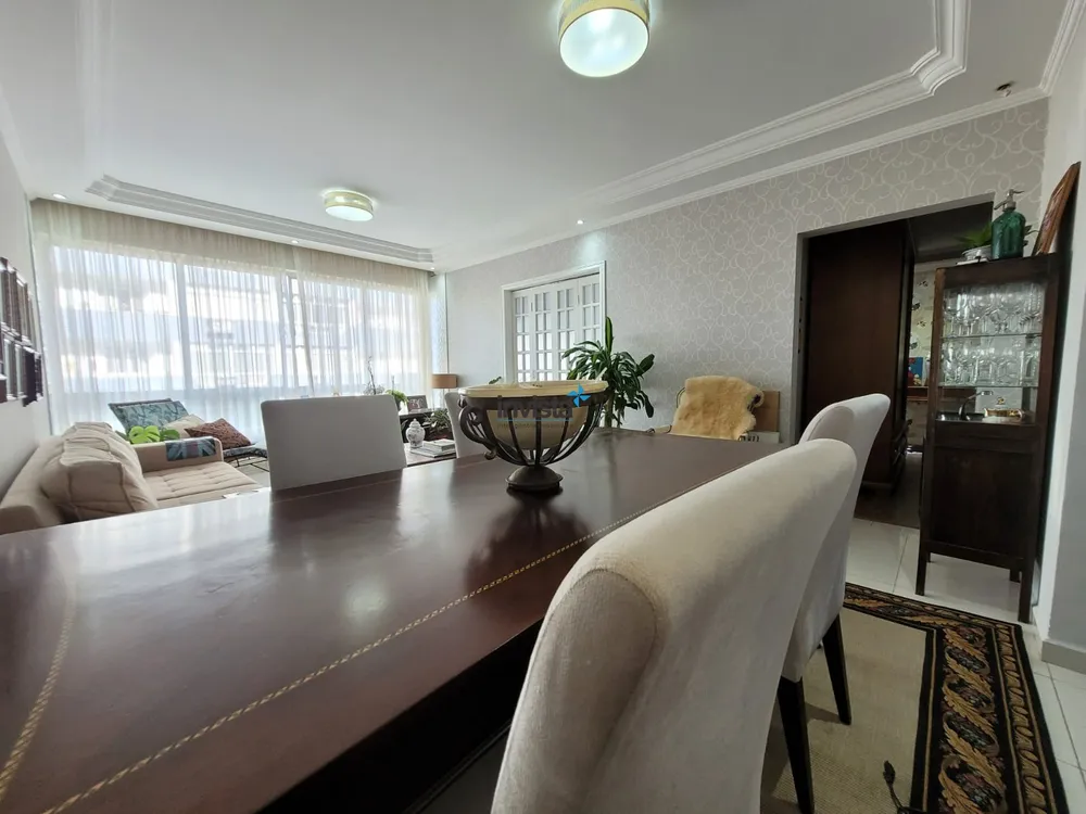 Apartamento, 3 quartos, 140 m² - Foto 1