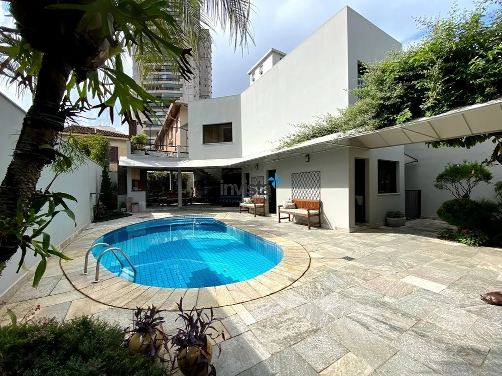 Sobrado, 6 quartos, 386 m² - Foto 1