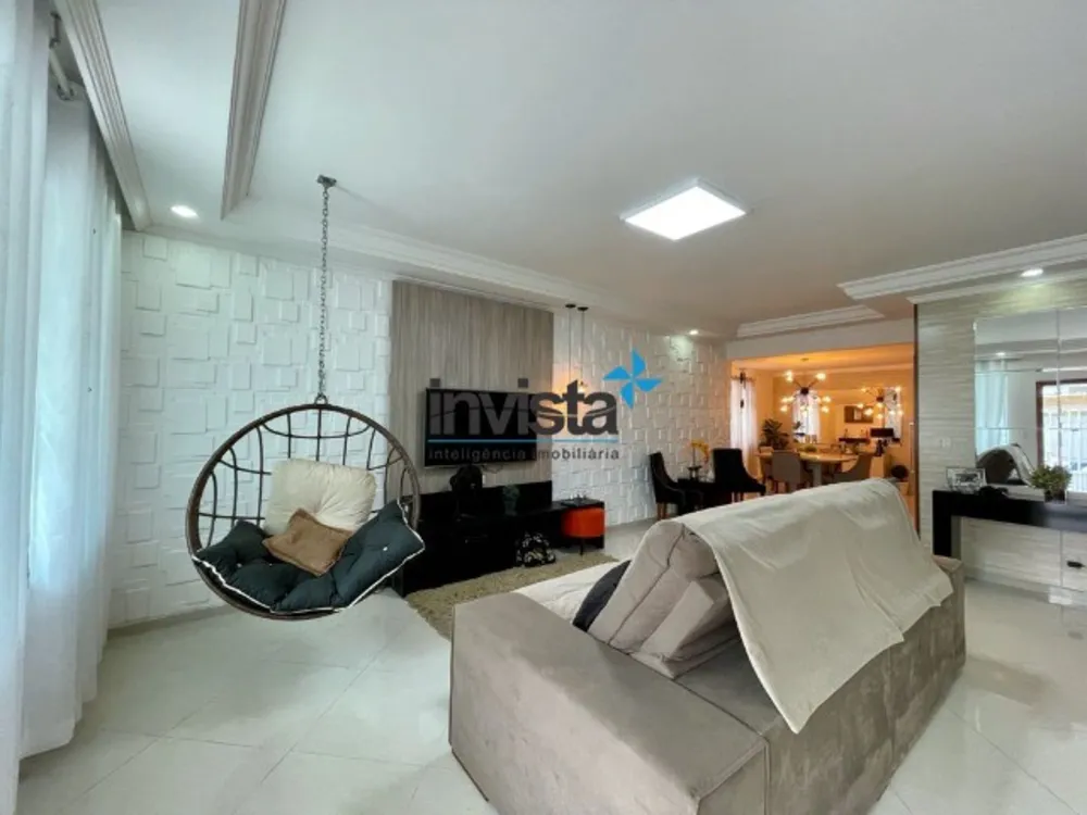 Casa, 3 quartos, 180 m² - Foto 1