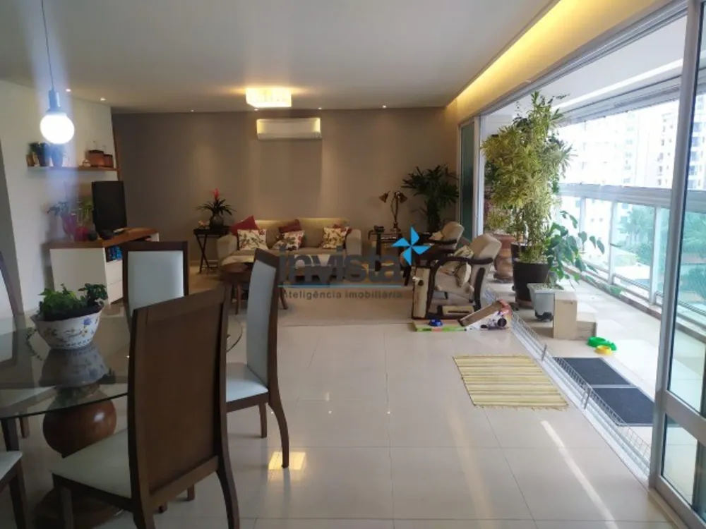 Apartamento, 4 quartos, 191 m² - Foto 2